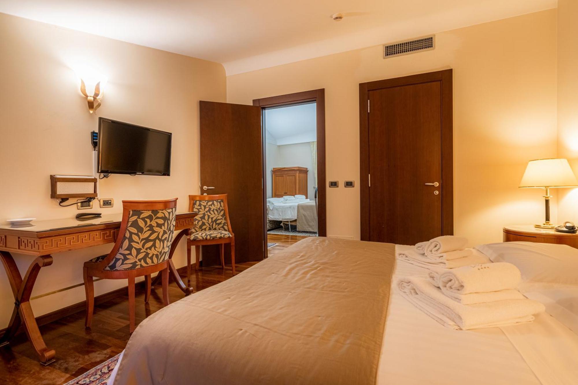 Hotel Cala Del Porto Vibo Valentia Marina Exteriér fotografie