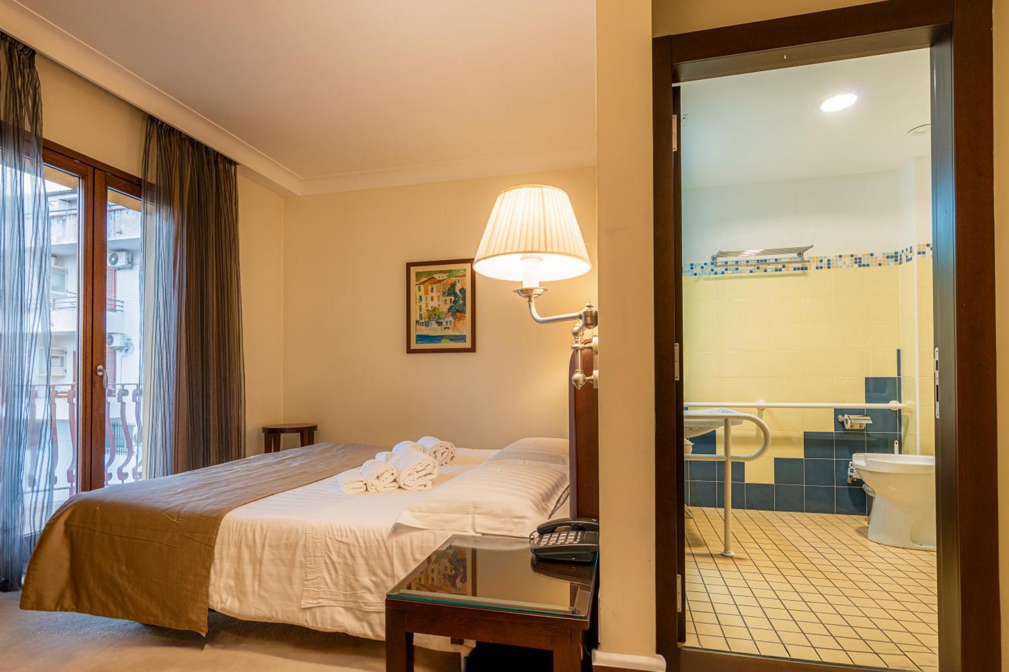 Hotel Cala Del Porto Vibo Valentia Marina Exteriér fotografie