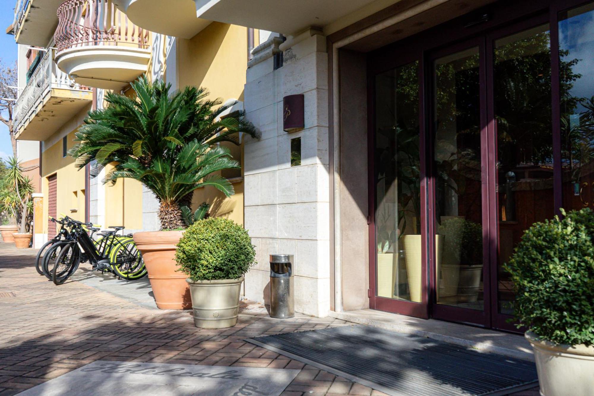 Hotel Cala Del Porto Vibo Valentia Marina Exteriér fotografie